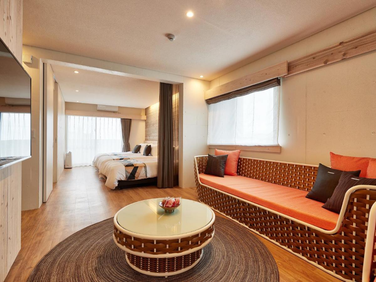 Yomitan Condhotel Nd Εξωτερικό φωτογραφία